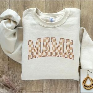 Cream Checkered Sweatshirt with 'MAMA' Print